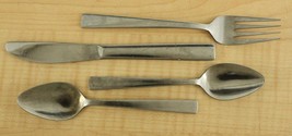 Vintage Advertising Logo Flatware Stainless Steel DELTA AIR LINES 4PC Lot L-1 - £11.96 GBP