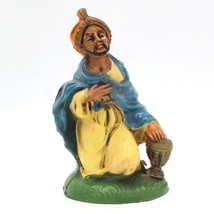 Vintage Wiseman King Gasper? Kneeling Nativity Figure Marked Italy 84 - $175.69 MXN