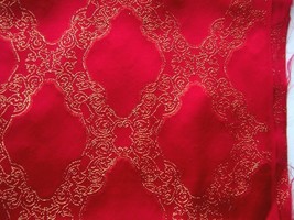 30 X 36″ Silk Jacquard Fabric Remnant Red With Metallic Gold Arabesque Pattern - £15.98 GBP
