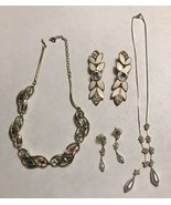 Lot Of Vintage Enamel Gold Tone Earring Necklace Set Faux Pearl Drop W/s... - $15.57 CAD