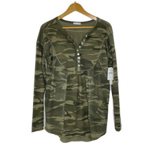 Sweet Romeo Women&#39;s size Medium L/S Waffle Knit Oversized Henley Green Camo NEW - £21.11 GBP