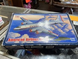MINICRAFT #14530 AMERICAN AIRLINES DC-4 AIRPLANE MODEL 1/144 - £13.20 GBP