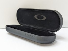 Authentic Oakley Sunglasses Hard Case Black Clamshell Eyeglasses Case Genuine - £14.01 GBP