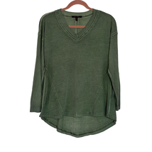 Olivia Sky Olive Green Ribbed Knit Top Size M Hi Low V-Neck Long Sleeve - £15.98 GBP