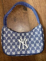 NWT New York Yankees Official MLB Shoulder Hobo Game Day Purse - £23.65 GBP