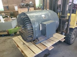 Emerson/US Electrical 200 HP Electric Motor 440 volt  885 RPM FR:5805 ENCL:TEFC - £1,955.65 GBP