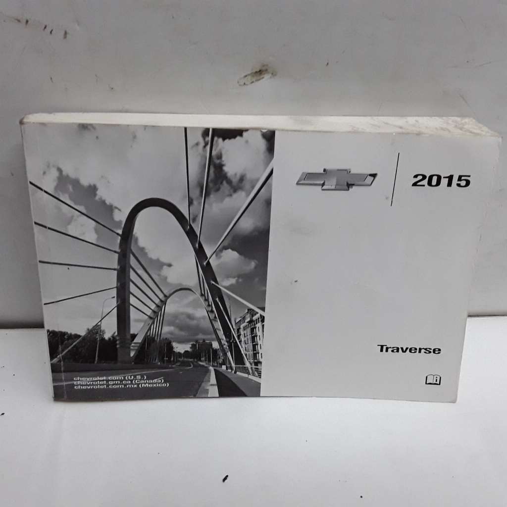 2015 Chevrolet Traverse Owners Manual with Nav. Manual - $64.36