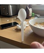 Heavy/Medium-Weight Plastic Cutlery Spoons, White Polystyrene, 100 Count - $140.05 MXN