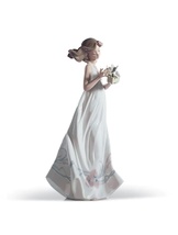 Lladro 01006777 Butterfly Treasures Figurine New - £401.27 GBP