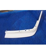 1990 TOWNCAR FILLER TRIM MOLDING PANEL LEFT FRONT BUMPER  Pastel Adobe O... - $2,447.57 MXN