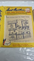 New Aunt Martha&#39;s Hot Iron Transfers #3552 Flowers And Borders - $4.90