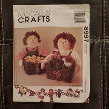 McCall&#39;s 8997 Raggedy Ann &amp; Andy Christmas Stockings, Ornaments, Garland PATTERN - £7.56 GBP