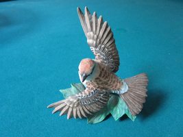 Compatible with Lenox Chipping Sparrow Figurine 5&quot; [LNXBIRD] - £35.96 GBP