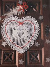 Valentine Heart Door Decor Doily Pillow Top Afghan Tabletop Crochet Pattern - £7.89 GBP