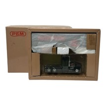 PEM 1:64 SCALE KENWORTH RAYOVAC DIE-CAST CAB TRAILER SEMI TRUCK M70503 - $28.05