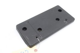 08-10 MINI COOPER CLUBMAN FRONT LICENSE PLATE BRACKET Q7840 image 3