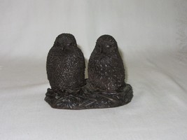 Vintage Figurine 2 Owl Chicks in Nest England Signed Richard Fisher 1973 Resin - £31.64 GBP