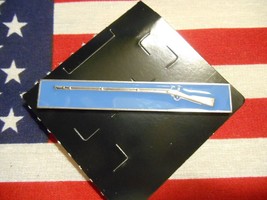 US ARMY EXPERT INFANTRY BADGE EIB HM G23 - $7.87