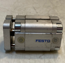 Festo Pneumatic Compact Cylinder ADVUL-25-20-P-A | 156869 - $825.53 MXN