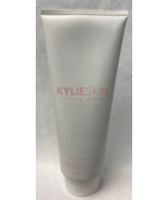 Kylie Skin by Kylie Jenner Coconut Body Scrub 8 Fl oz / 237 ml - £15.80 GBP