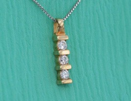 0.50CT Diamante Tres Piedras Colgante 14k Oro Amarillo Gp 18&quot; Hermoso Collar - £76.47 GBP