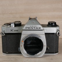 PENTAX K1000 35MM SLR Film Camera Silver Made in Hong Kong *AS IS* See D... - £29.94 GBP