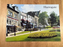 Vintage Postcard, Montpellier Parade, Harrogate, Yorkshire, England - £3.56 GBP