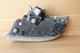 09-11 BMW E90/E91 330i 335D 4dr Halogen Headlight Passenger Right RH image 10