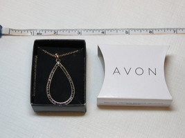 Ladies Womens Avon Brilliant Prestige Pendant Necklace Goldtone F3982231 NIP;; - £12.31 GBP