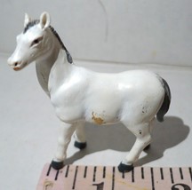 Lemax Village Little White Horse small imp 2&quot; tall 1999 - $4.90