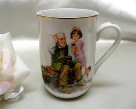 2596 Vintage Norman Rockwell Museum The Cobbler Mug - $6.00