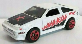 Hot Wheels 2006 White Toyota AE-86 Corolla &quot;IMAI&quot; Loose Die-cast Toy Vehicle - £5.42 GBP