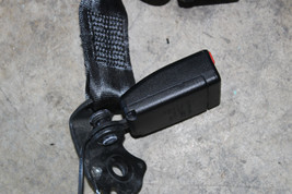 2017 JAGUAR XE REAR LEFT SEAT BELT BUCKLE  R1159 image 3