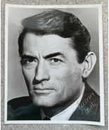 Gregory Peck Signed 8x10 Glossy Photo Classic Film TV Actor Headshot No COA - £94.42 GBP