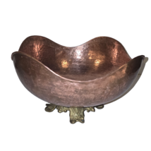 Vintage Copper Hammered Irvine Charm &amp; Design Made in Turkey Centerpiece... - $95.83 CAD