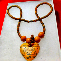 Beautiful wooden heart necklace all handmade - £15.00 GBP