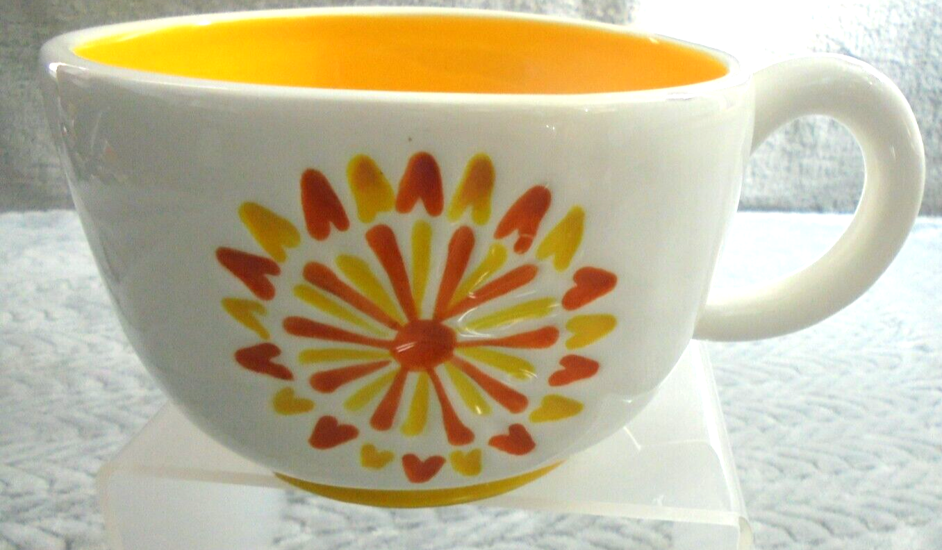 Starbucks 2007 White Yellow Starburst Flower Coffee Tea Mug Hand Painted RARE Item image 2