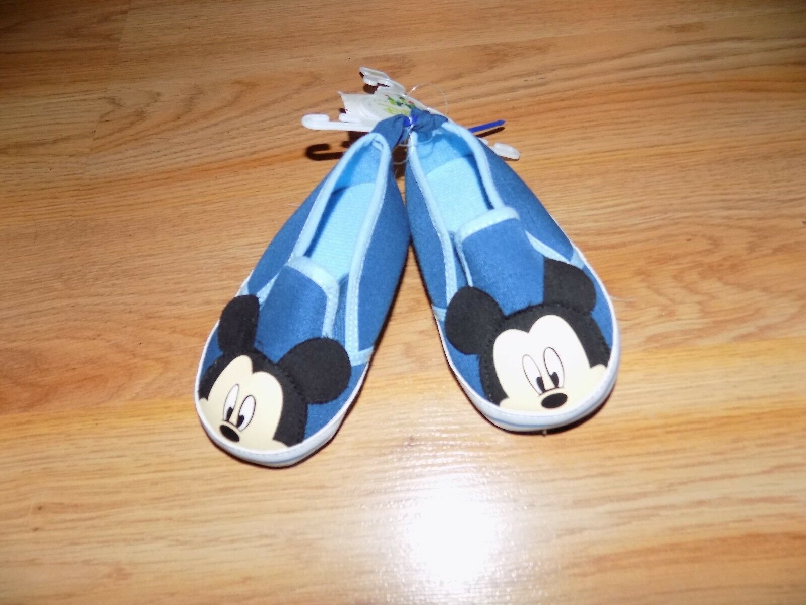 Infant Size 6-9 Months Disney Baby Blue Mickey Mouse Crib Shoes New  - £9.37 GBP