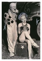 Creepy Circus Clown With Sexy Girl 4X6 Photo - £6.23 GBP