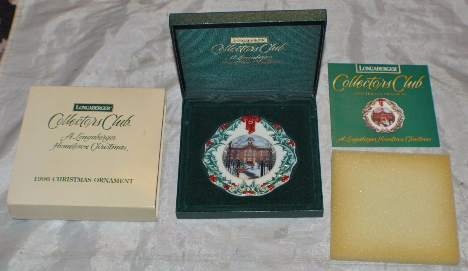Collectors Club - A Longaberger Hometown Christmas - 1996 Christmas Ornament - £10.40 GBP