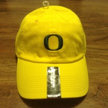 Nike Oregon Ducks Heritage 86 Yellow Hat 7049 - $9.89