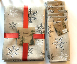 Christmas Fabric Tablecloth and 6 Napkins Snowflake 52x70&quot; Beige Holiday Winter - £38.43 GBP
