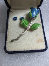 &quot;&quot;Blue Rose Brooch &amp; Small Rose Earrings&quot;&quot; - Vintage In Blue Velvet Box - £6.98 GBP