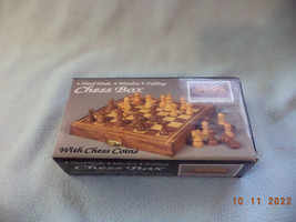 Hand Made Folding Wood Chess Box Made of Sheesham Wood / Rose Wood - £4.85 GBP