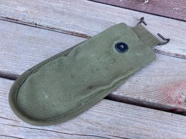 VTG WW II E.A BROWN WIRE CUTTER US MILITARY GREEN POUCH 1945 - £19.42 GBP