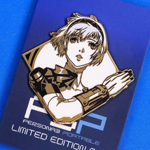 Persona 3 Portable FES Reload Aigis Limited Edition Golden Enamel Pin Figure - £9.58 GBP