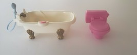 2002 Fisher-Price Loving Family Dollhouse Claw Foot Bathtub &amp; Pink Toilet - £10.27 GBP