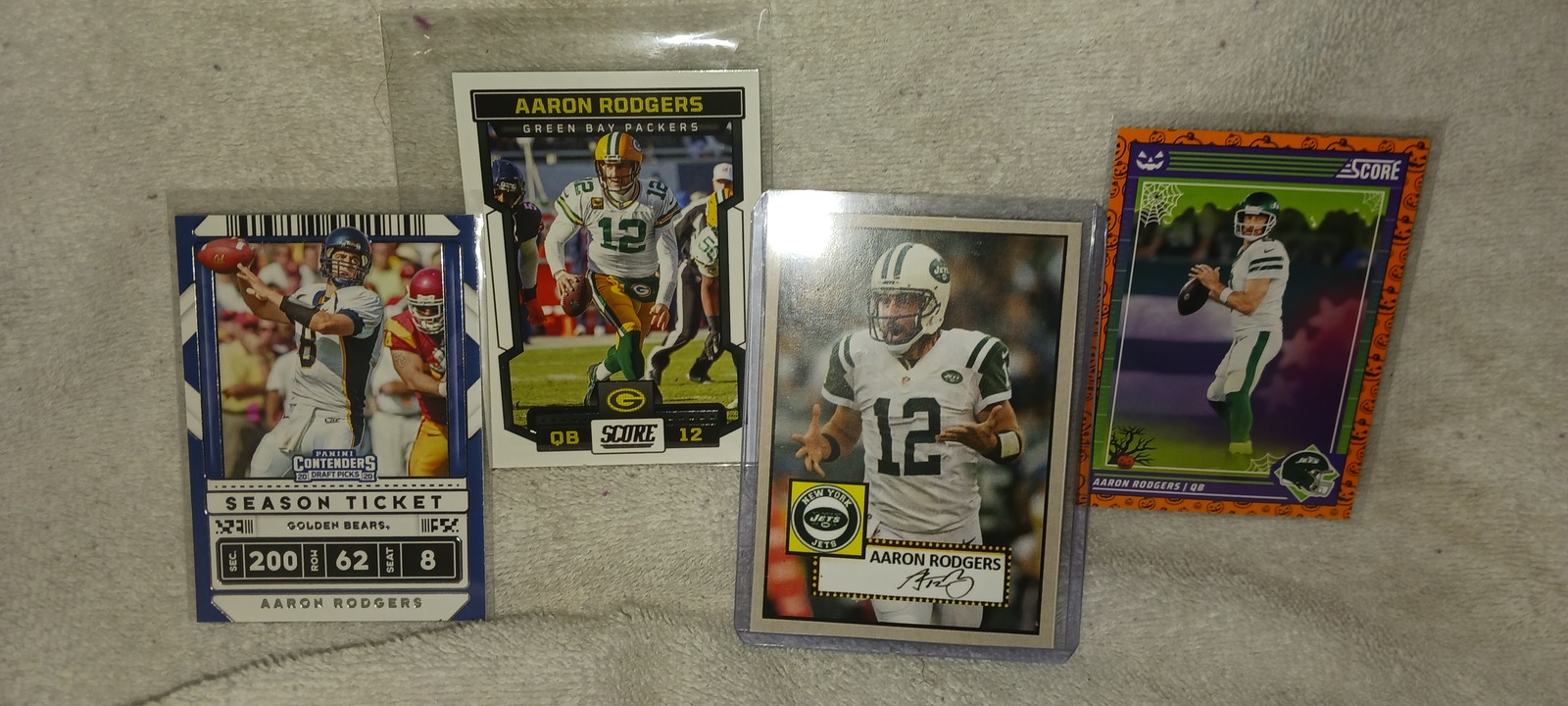 THE AARON RODGERS COLLECTION OF THE LOST YEAR. COMPLETE SET PLAYER CARDS... - $8.99