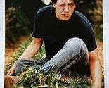 Keanu Reeves Signed Autographed Glossy 8x10 Photo - $129.99