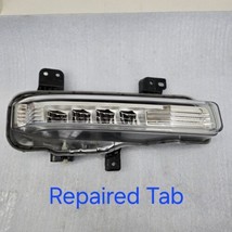 2020 - 2023 FORD EXPLORER FRONT RIGHT SIDE LOWER FOG LIGHT OEM LB5B15A254A - $43.54